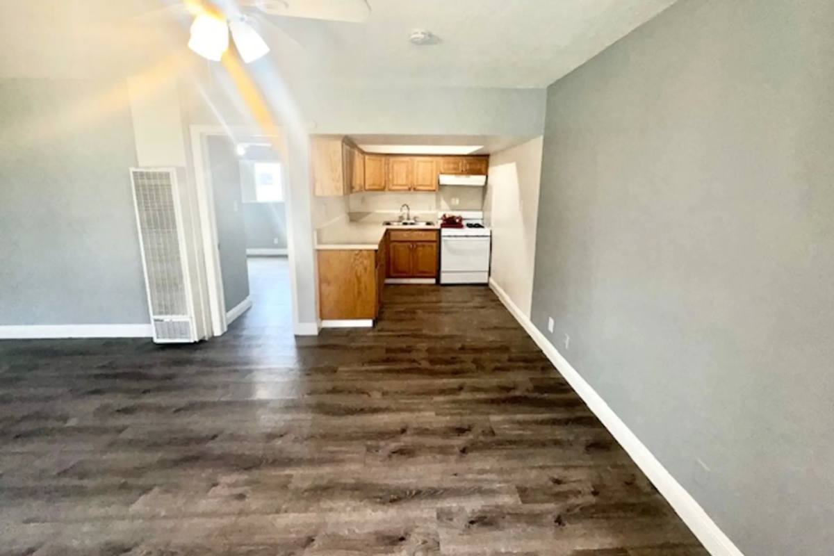 320 W Guinida Lane 3 3203, Anaheim, CA 92805 Apartment For Rent