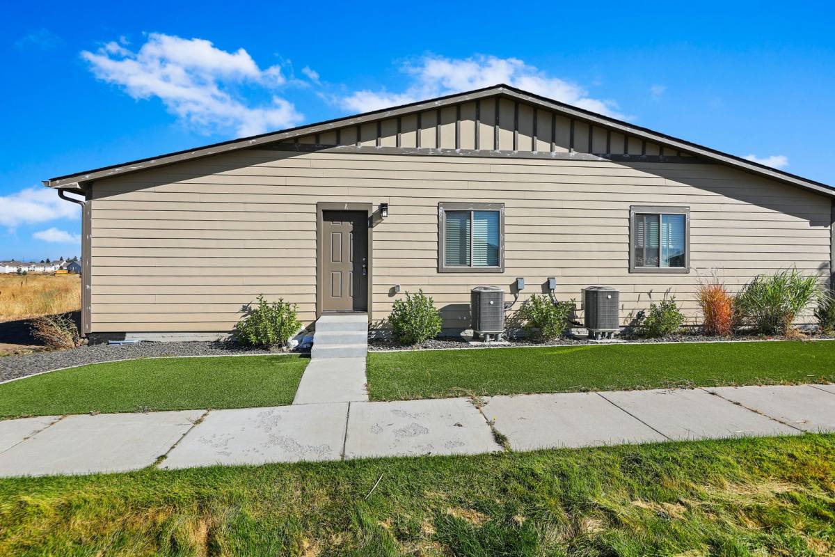 13908 W Redding Dr, Airway Heights, WA 99001 Apartment For Rent