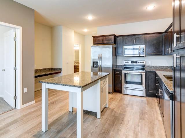 Apartment for rent at 2290 Anchor Dr #D31, Saint Paul, MN 55109
