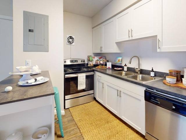 Apartment for rent at 12800 Vonn Rd #E12, Largo, FL 33774