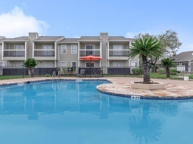 Apartment for rent at 201 Dixie Dr #D22, Clute, TX 77531