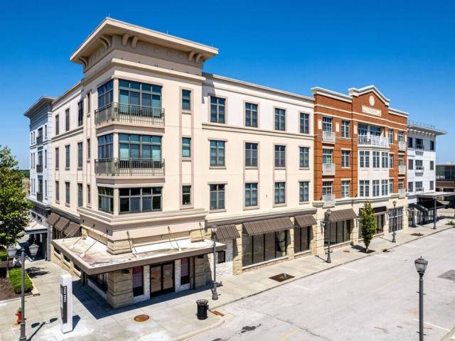 Apartment for rent at 8787 NW Prairie View Rd #A12, Kansas City, MO 64153