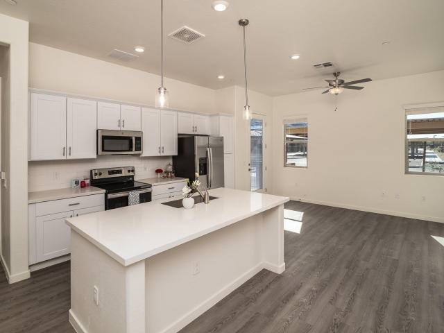 Apartment for rent at 375 E Linda Vista Blvd #D12, Tucson, AZ 85704