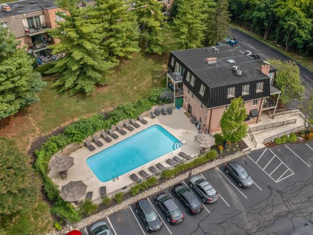 Apartment for rent at 8180-8256 Wooster Pike #D31, Cincinnati, OH 45227