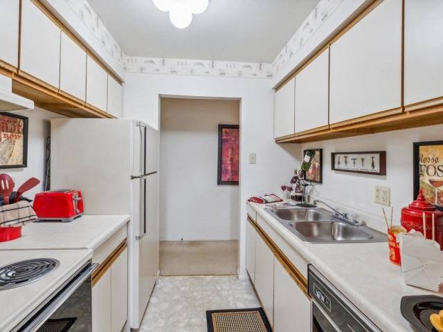 Apartment for rent at 9815 Presidential Dr #C22, Allison Park, PA 15101