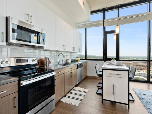 Apartment for rent at 1001 20th St S #C21, Birmingham, AL 35205