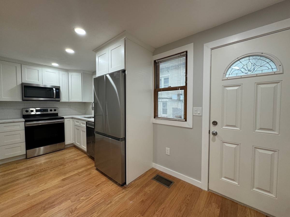Townhouse for rent at 41 Ashford St #1, Allston, MA 02134