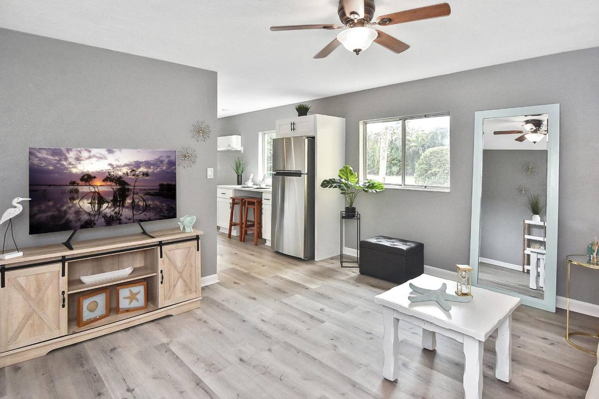 Apartment for rent at 8135 Country Rd 102, Fort Myers, FL 33919
