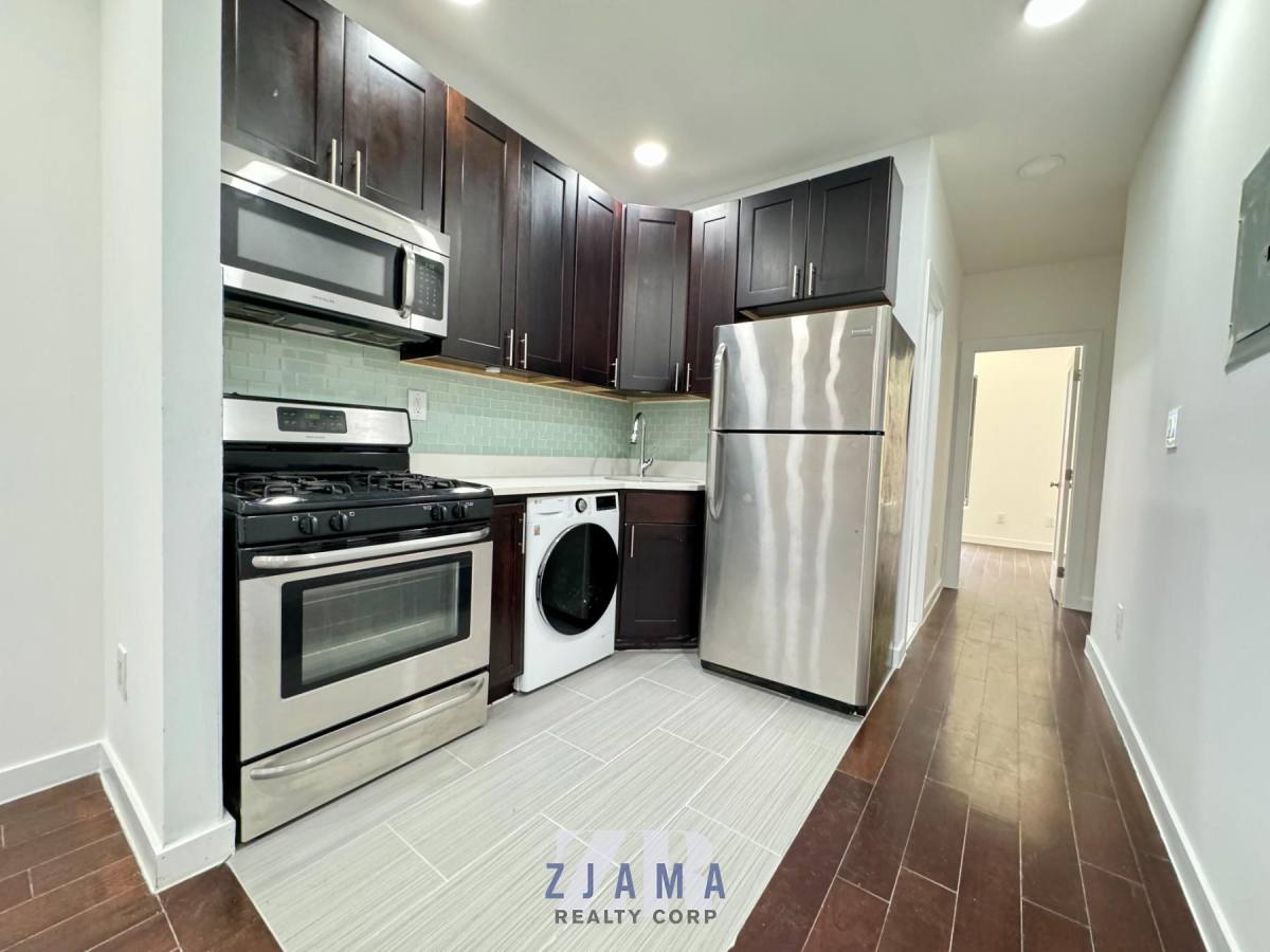 Apartment for rent at 568 Baltic St #2L, Brooklyn, NY 11217