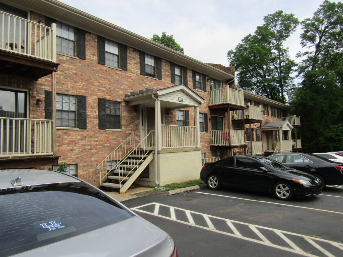 Apartment for rent at 165, 169, 193 Donabrook Court, Lexington, KY 40517