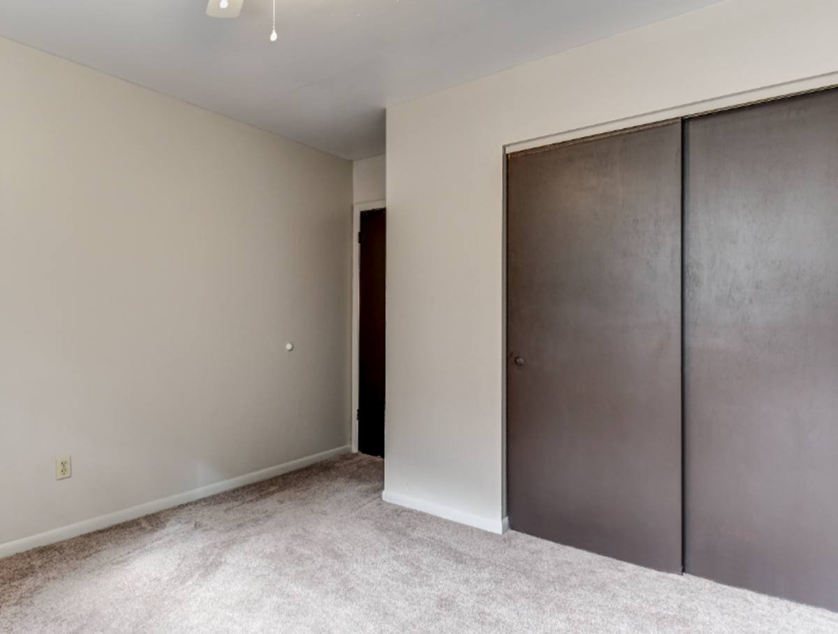 Apartment for rent at 780 Sheffield Ave, Napoleon, OH 43545