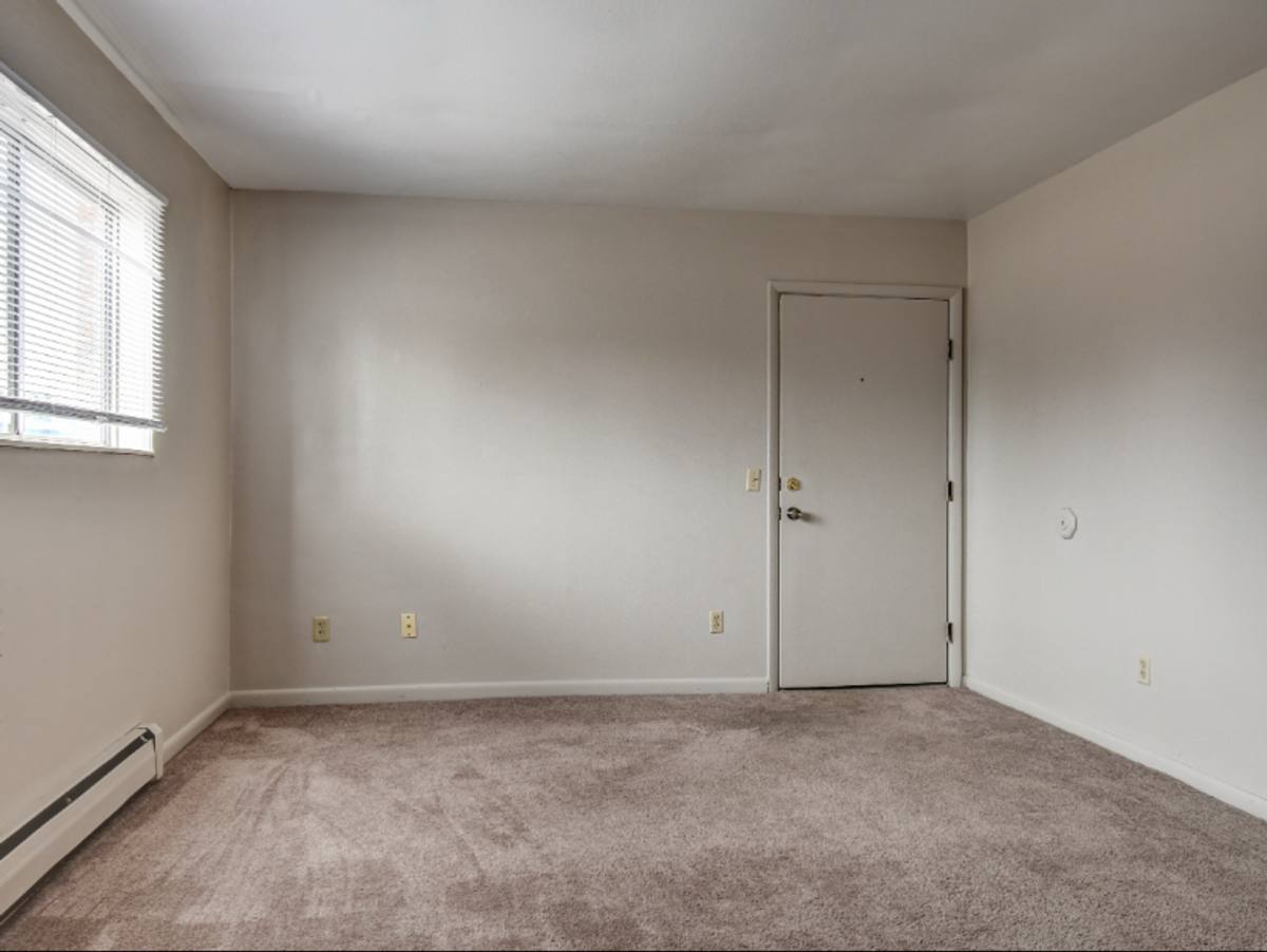 Apartment for rent at 780 Sheffield Ave, Napoleon, OH 43545