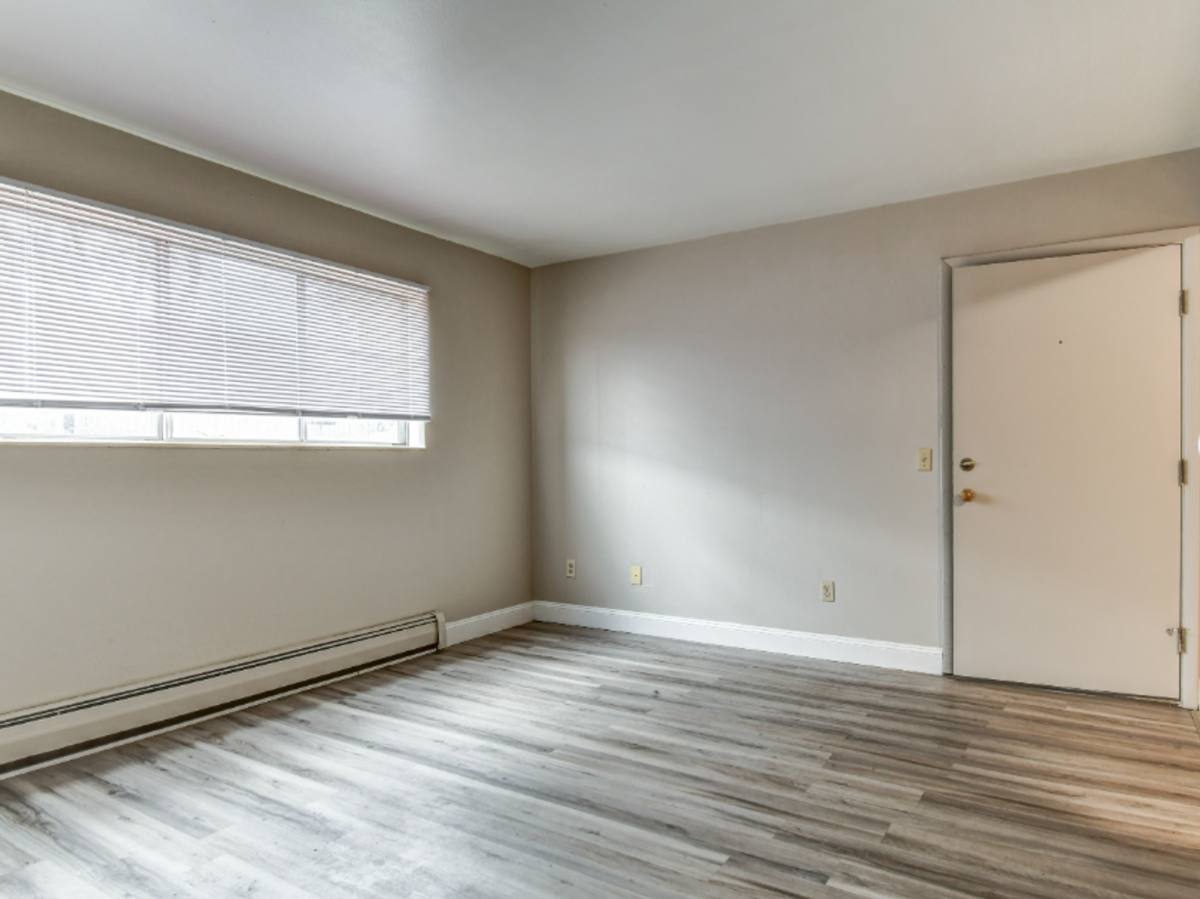 Apartment for rent at 780 Sheffield Ave, Napoleon, OH 43545