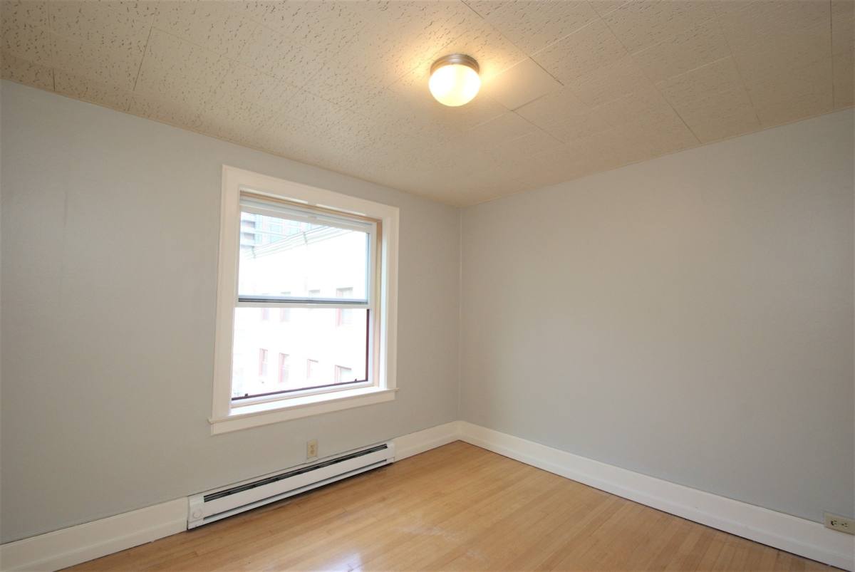 Apartment for rent at 1400 Boren Ave, Seattle, WA 98101