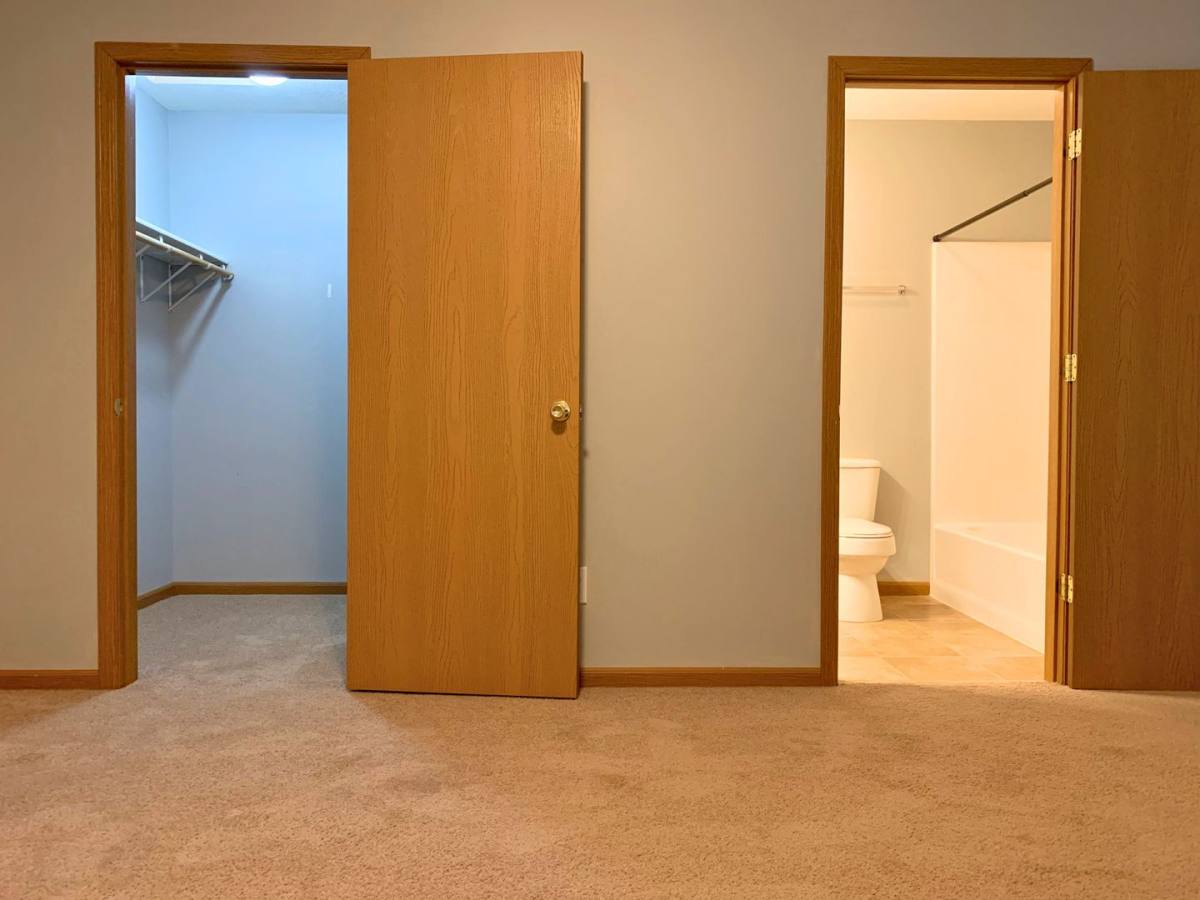 Apartment for rent at 1897 N Hunt St, Terre Haute, IN 47805