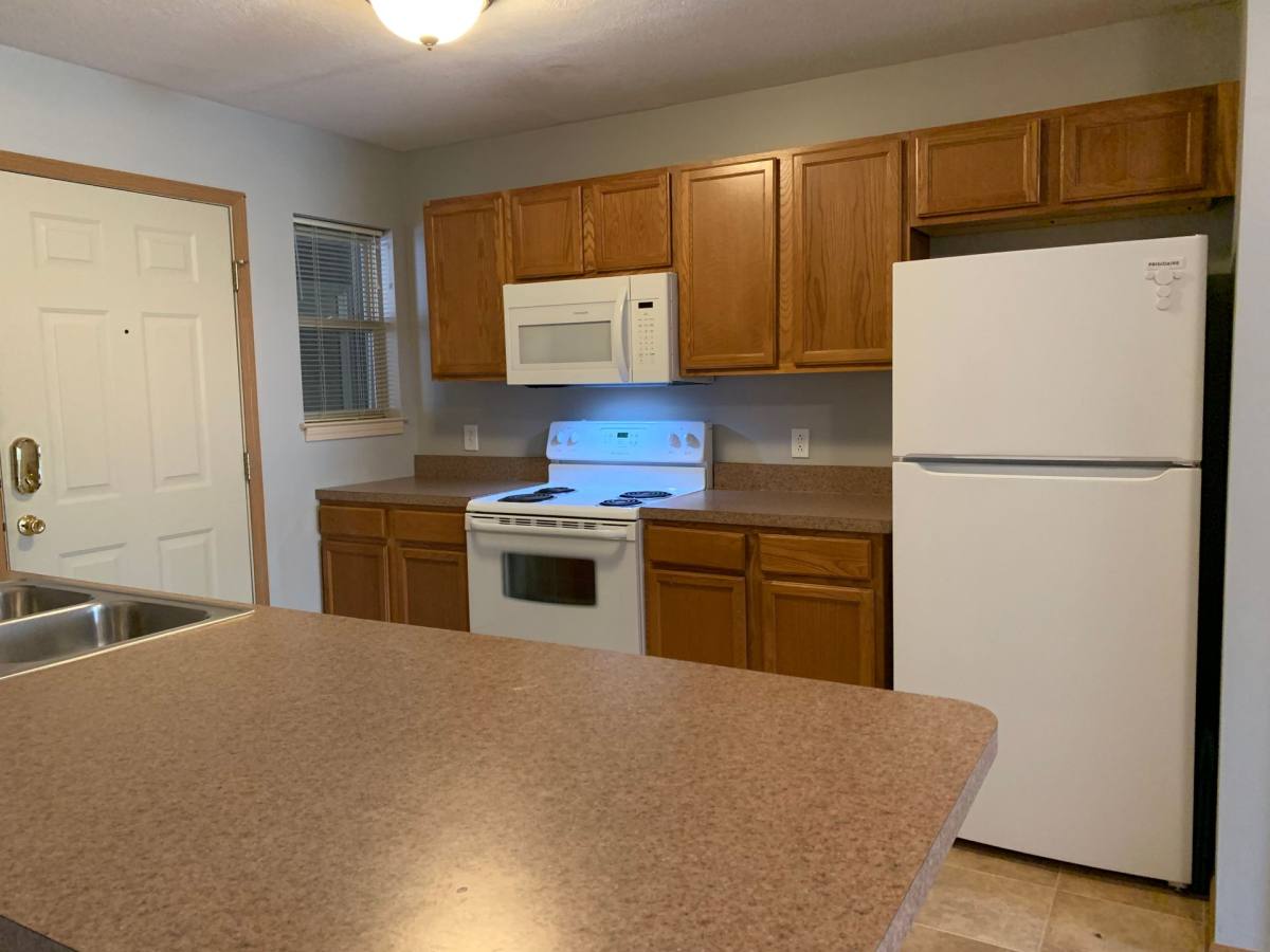 Apartment for rent at 1897 N Hunt St, Terre Haute, IN 47805
