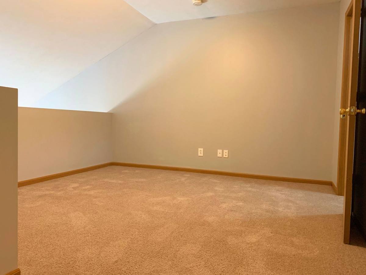 Apartment for rent at 1897 N Hunt St, Terre Haute, IN 47805