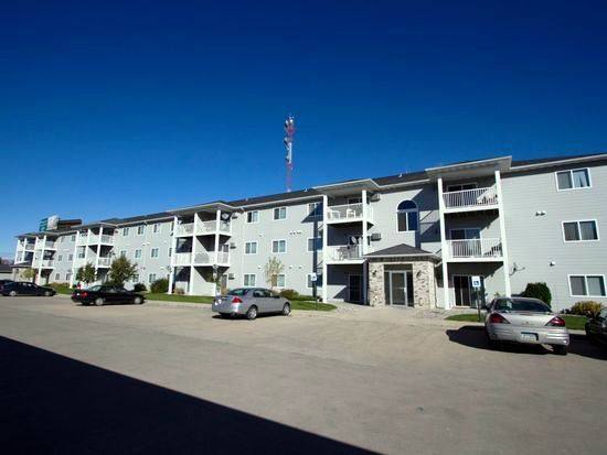 Apartment for rent at 1431 Oak Manor Ave S, Fargo, ND 58103