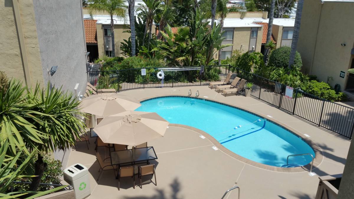Apartment for rent at 1370 Calle Jules, Vista, CA 92084