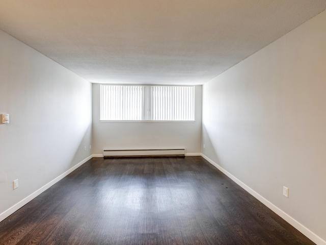 Apartment for rent at 479 Skillman Ave E #D32, Saint Paul, MN 55117