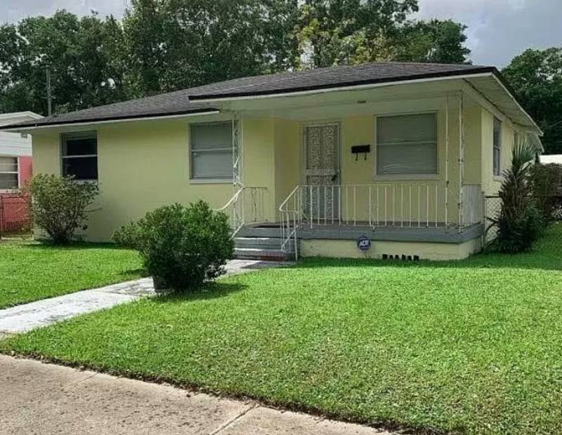 Apartment for rent at 1728 Grunthal St #1, Jacksonville, FL 32209