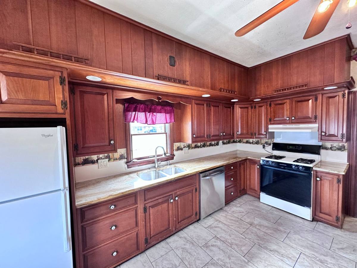 Apartment for rent at 914 Cocoa Ave, Hershey, PA 17033