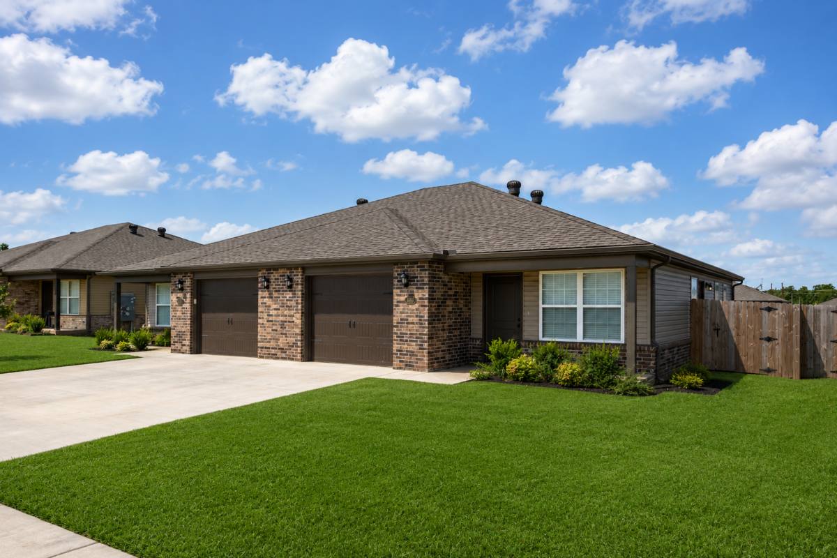 Apartment for rent at 101 NW 63rd Ave, Bentonville, AR 72713