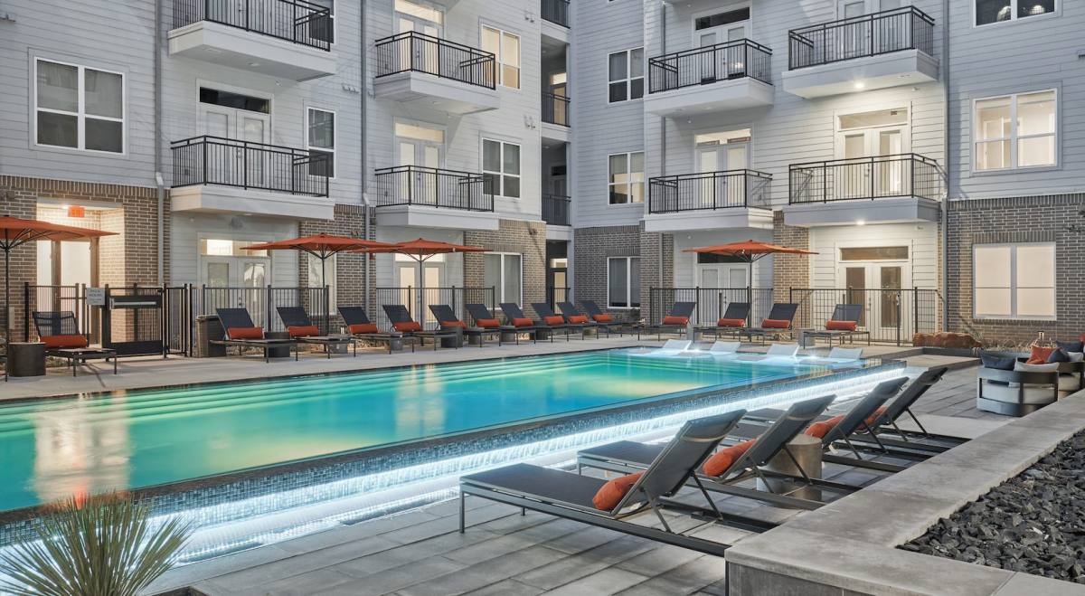 Apartment for rent at 2401 W Dallas St, Houston, TX 77019