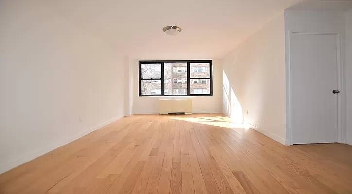 Apartment for rent at 333 E 49th St #3NN, New York, NY 10017