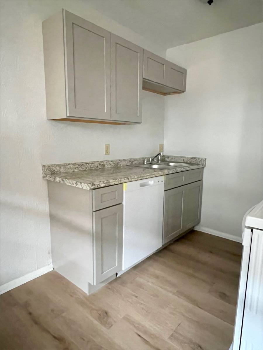 Apartment for rent at 1309 NW Baldwin, Lawton, OK 73507