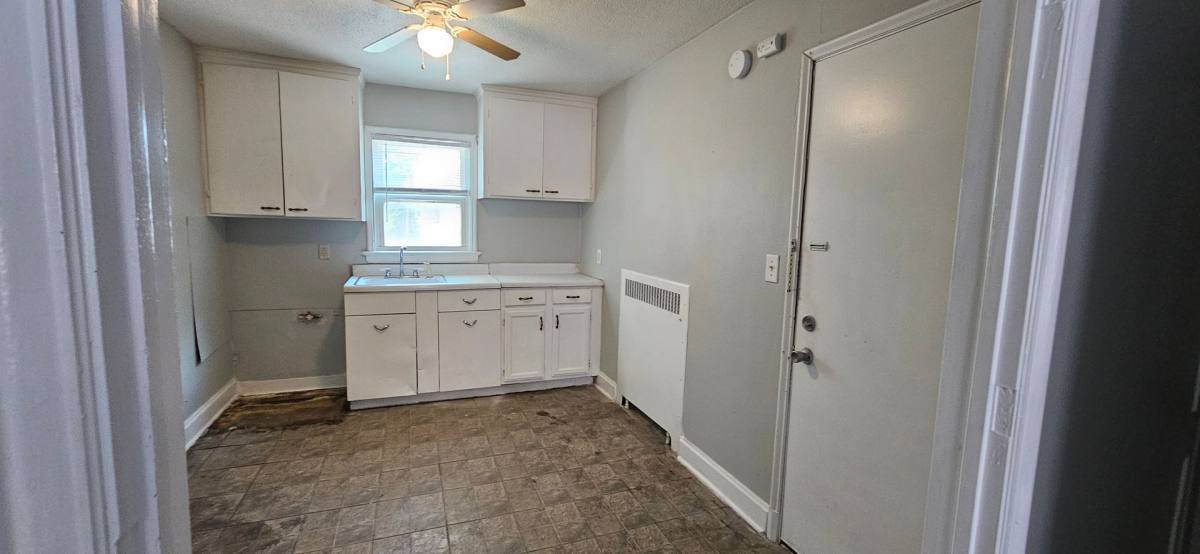 Apartment for rent at 2200 7th Ave, Moline, IL 61265