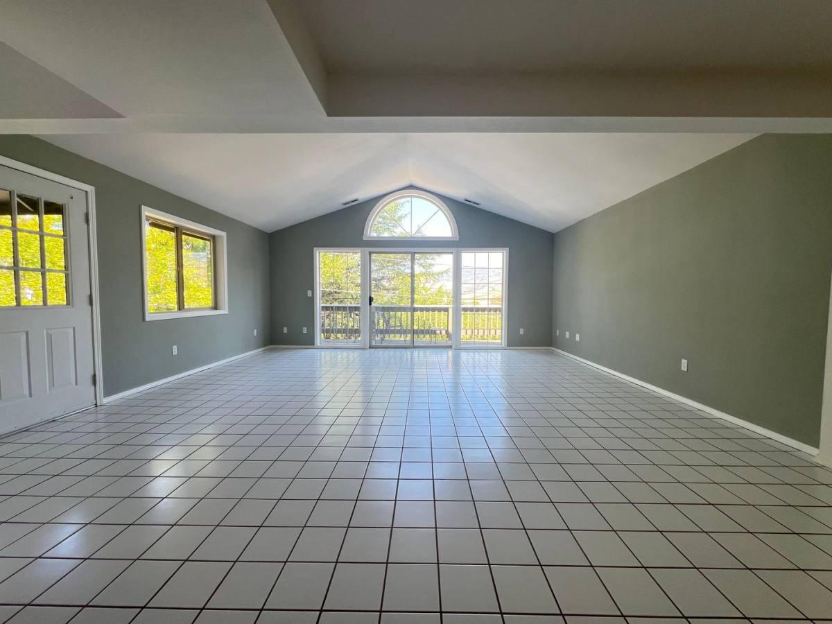 262 Sheridan St, Ashland, OR 97520