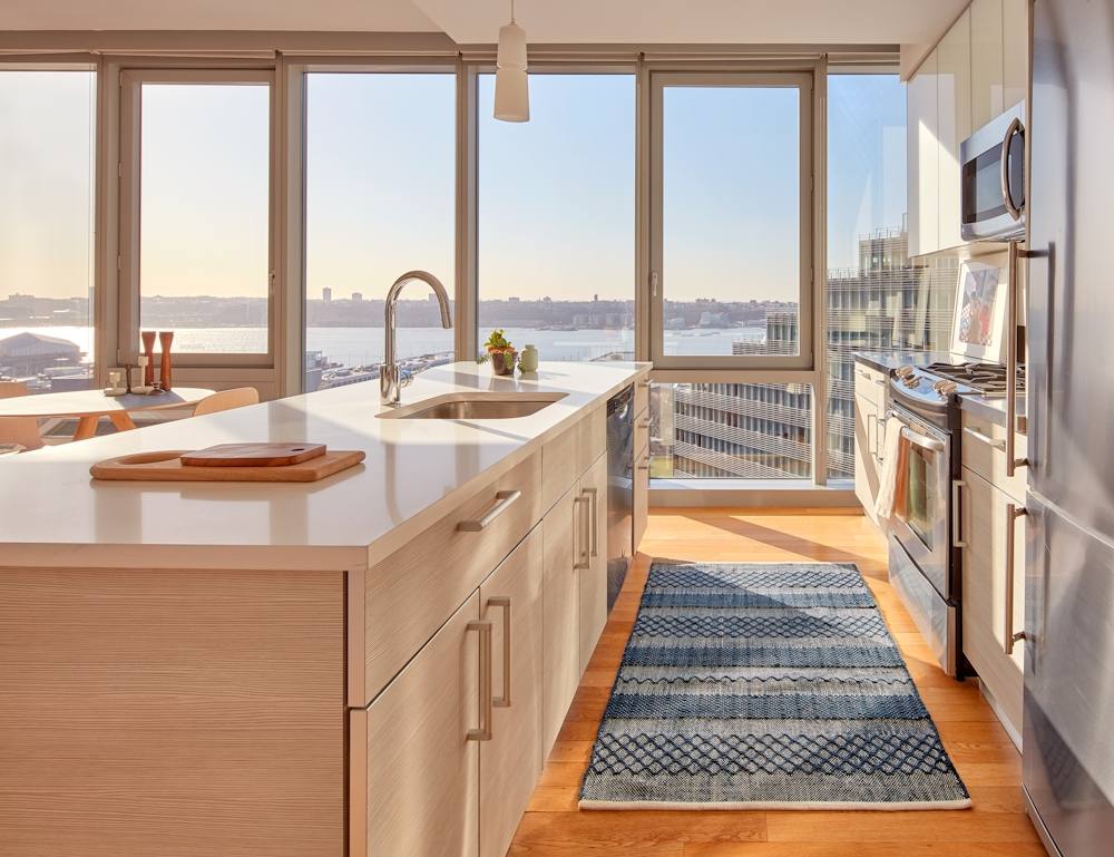 Apartment for rent at 550 W 54th St #1800, New York, NY 10019