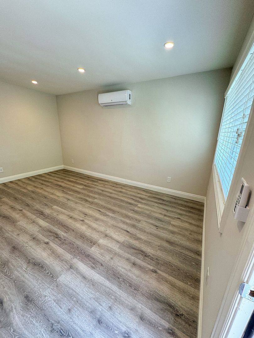 Apartment for rent at 816 S Marguerita Ave, Alhambra, CA 91803