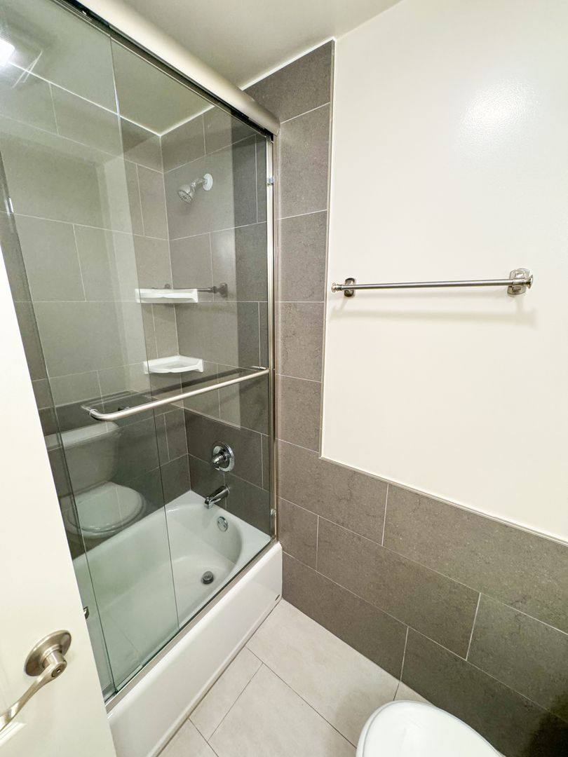 Apartment for rent at 816 S Marguerita Ave, Alhambra, CA 91803