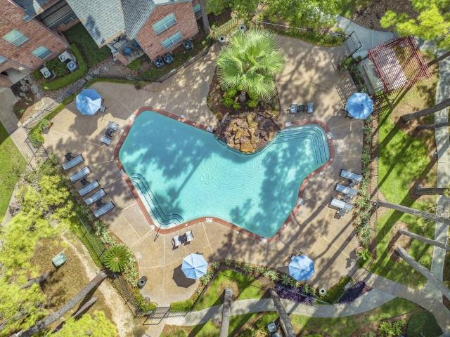 Apartment for rent at 12820 Greenwood Forest Dr #C21, Houston, TX 77066