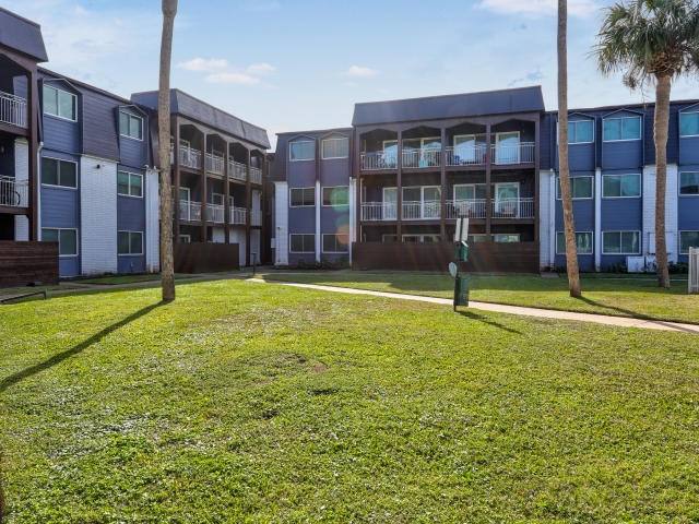 Apartment for rent at 2002 San Sebastian Court #D11, Houston, TX 77058