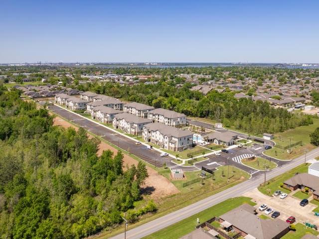 Apartment for rent at 4950 Weaver Rd #D23, Lake Charles, LA 70605
