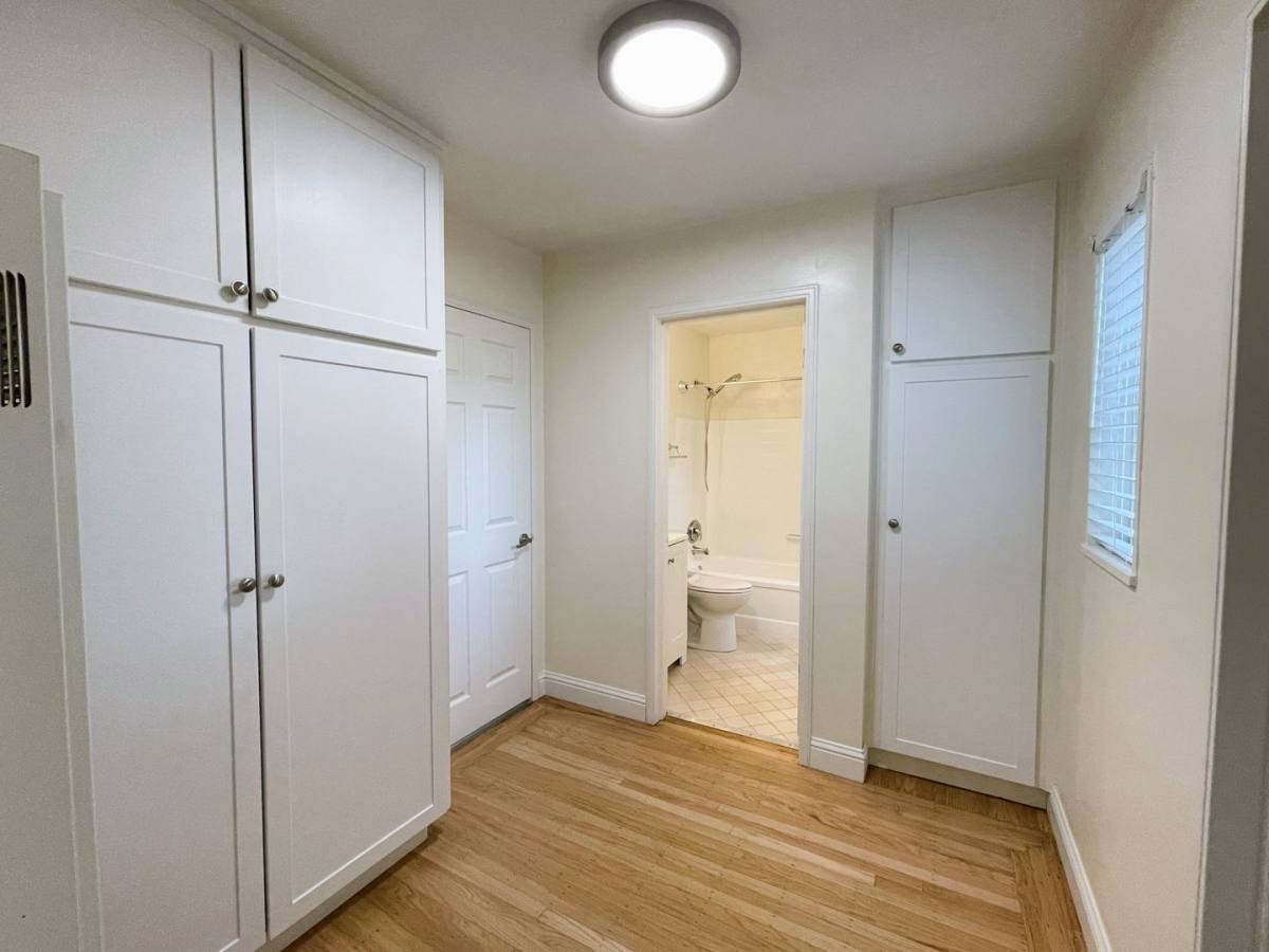 Apartment for rent at 2951 Calderwood Lane, Sacramento, CA 95821