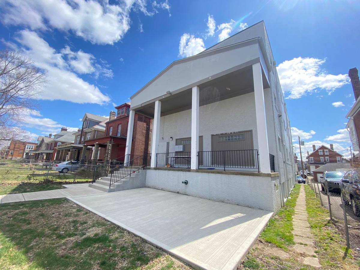 Apartment for rent at 153 E 12th Ave, Columbus, OH 43201