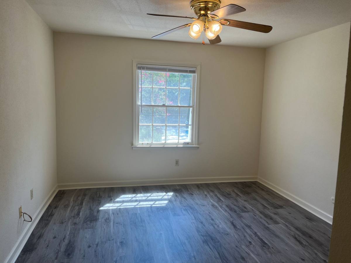 Apartment for rent at 400 Springdale St, Athens, GA 30606