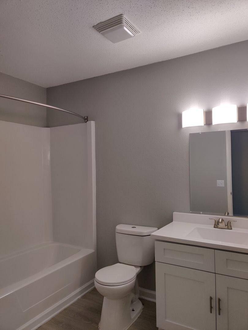 Apartment for rent at 2231 Shadow Valley Rd, High Point, NC 27265