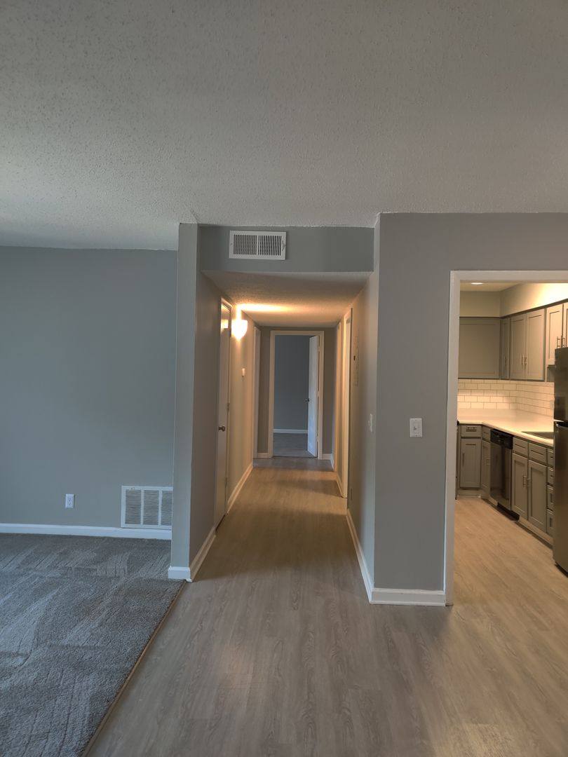 Apartment for rent at 2231 Shadow Valley Rd, High Point, NC 27265