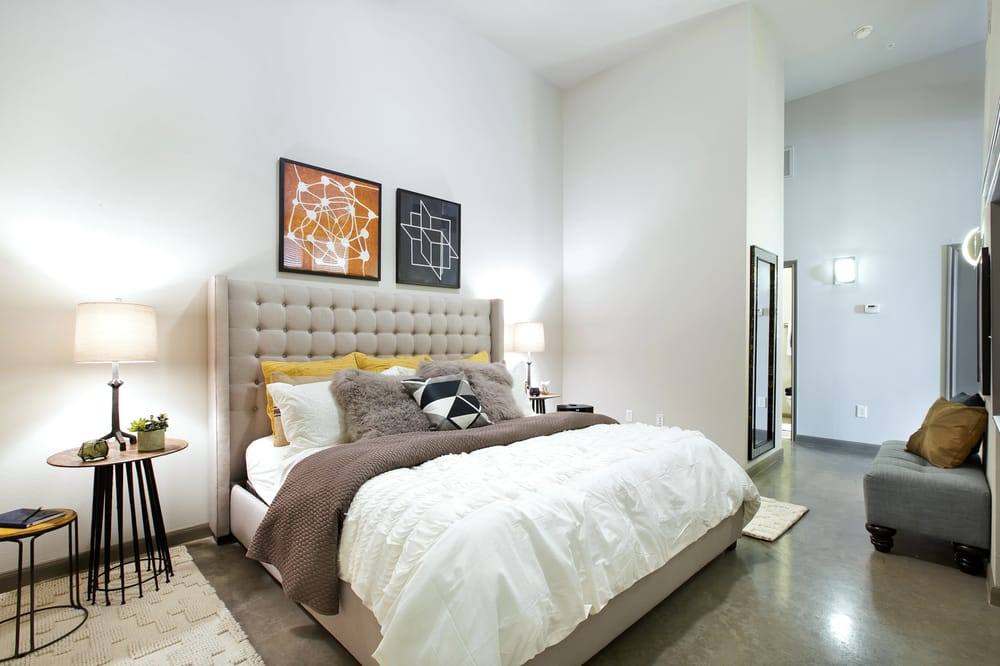 Apartment for rent at 302 W Ave #B6-27, Austin, TX 78703