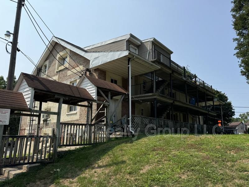 Apartment for rent at 1885B Habecker Rd #10, Columbia, PA 17512