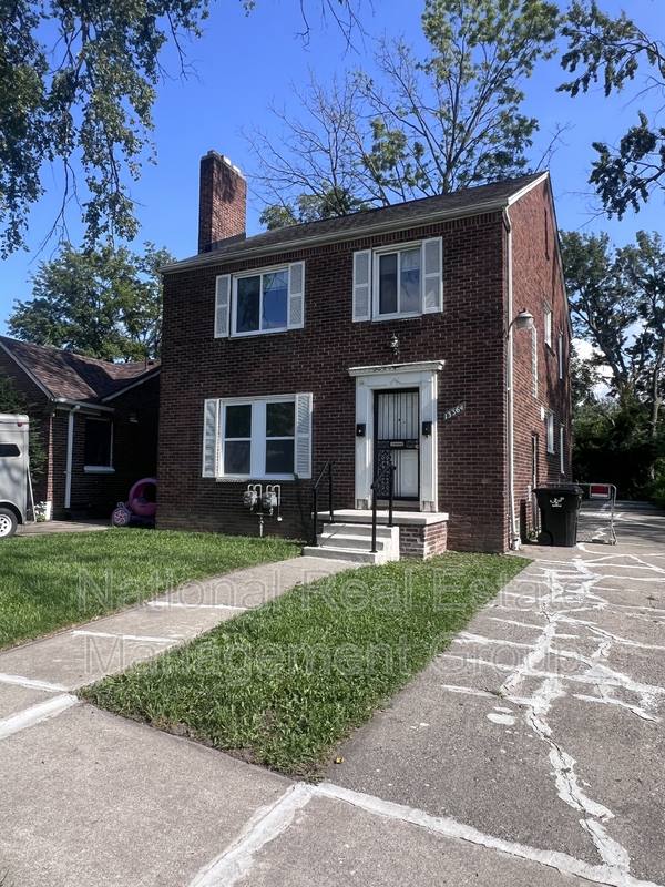 Apartment for rent at 13364 Corbett Ave #2, Detroit, MI 48213