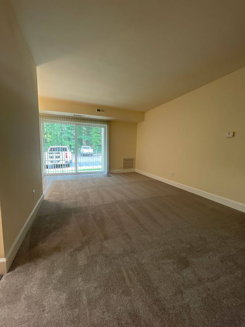 Apartment for rent at 14207 Grand Pre Rd, Silver Spring, MD 20906