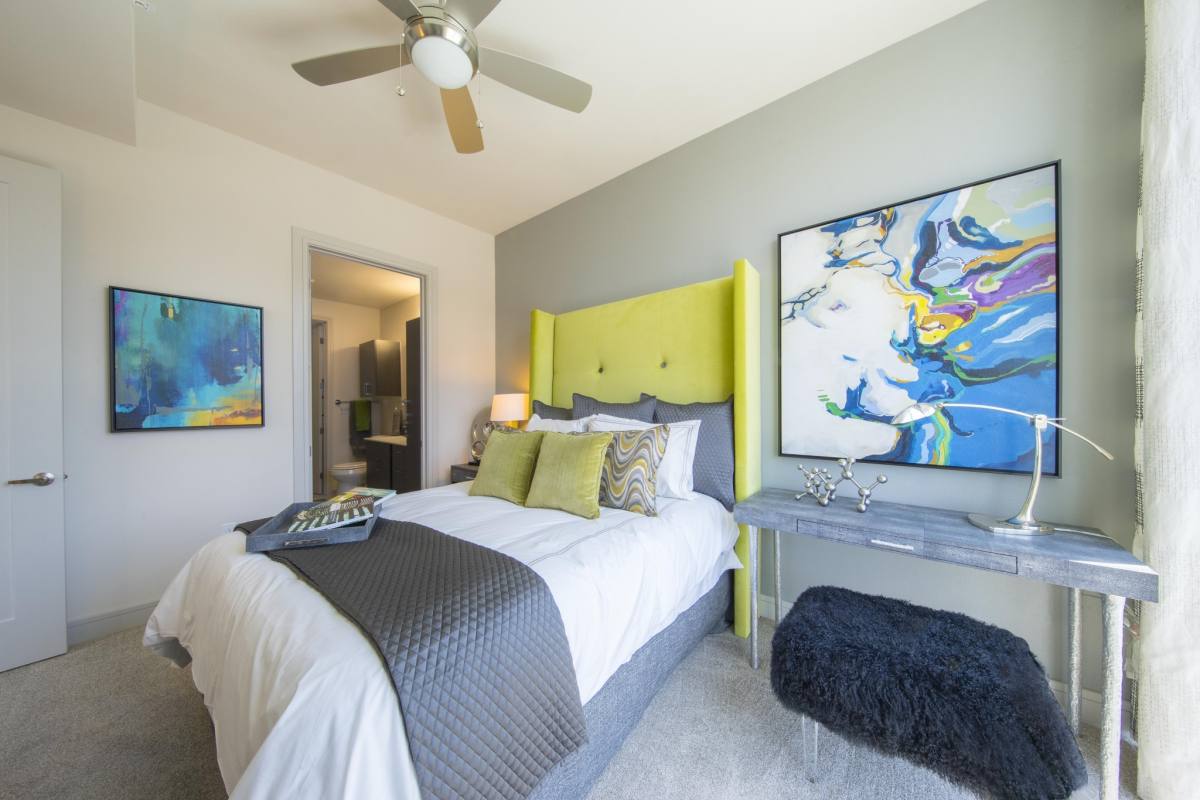 Apartment for rent at 610 W 7th St #B9-27, Austin, TX 78701