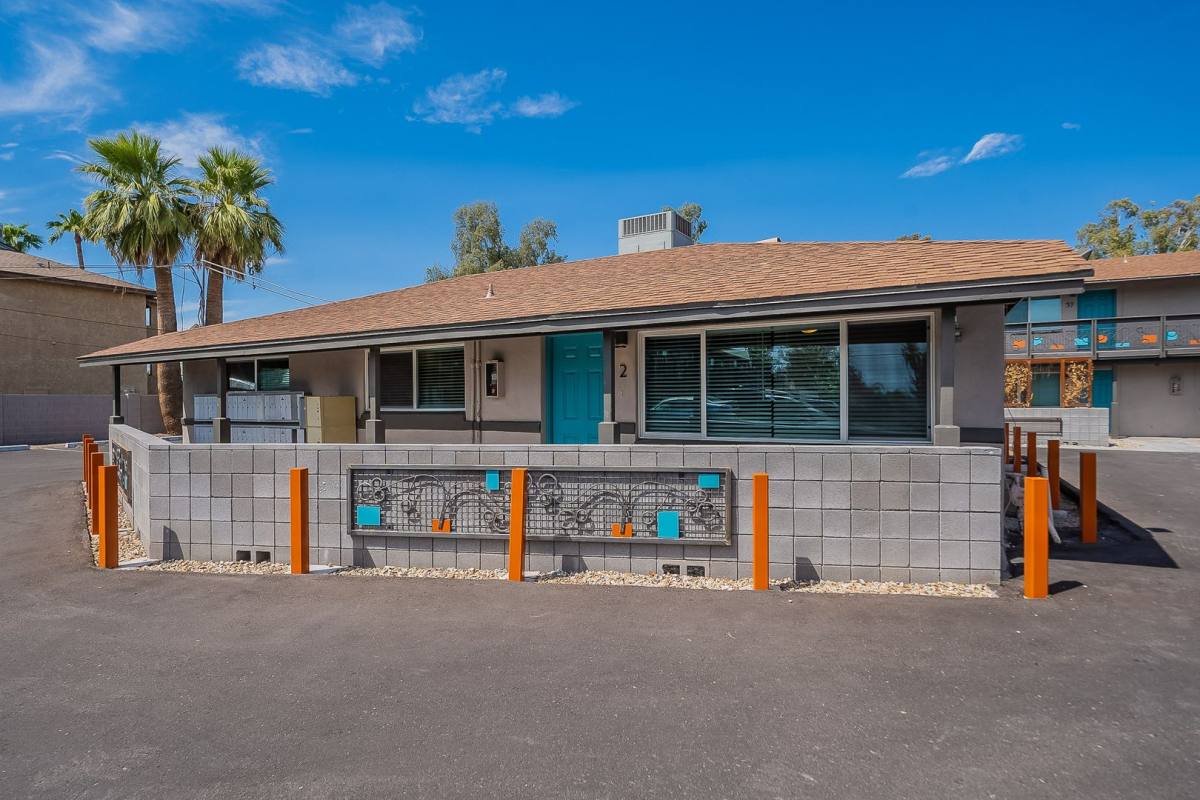Apartment for rent at 1110 E Highland Ave, Phoenix, AZ 85014