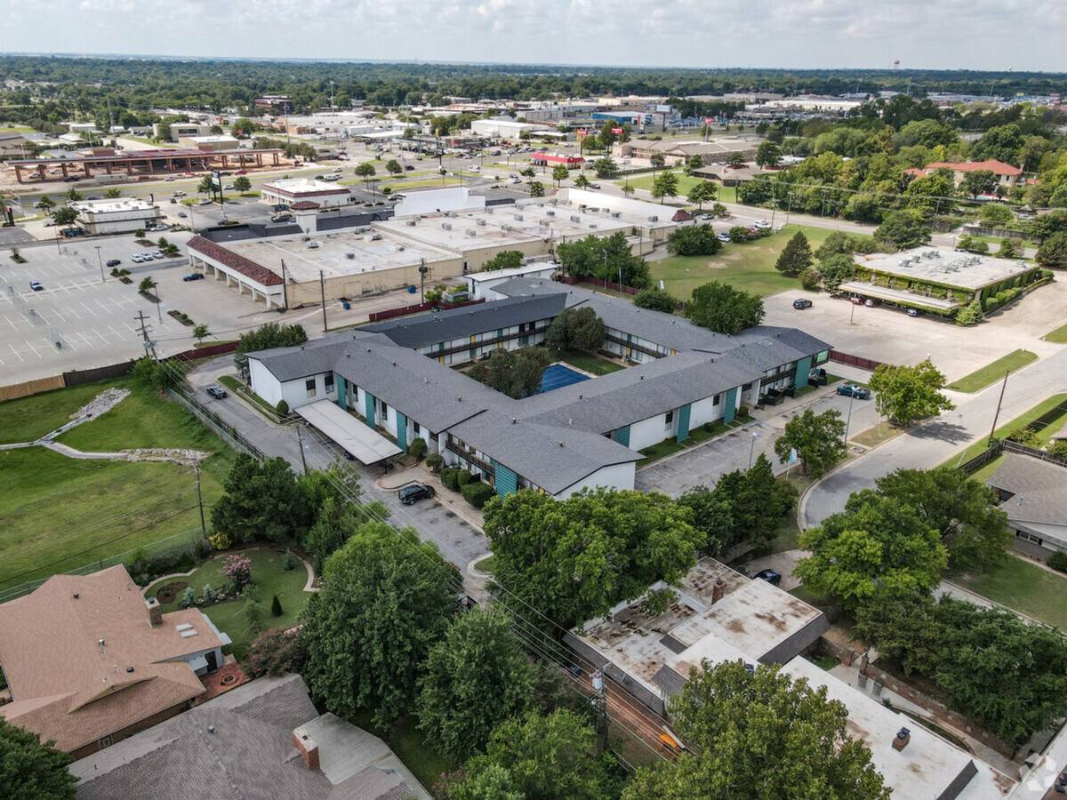 Apartment for rent at 3624 NW 42nd St, Oklahoma City, OK 73112